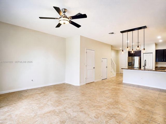 331 NE 47th Place 331, Deerfield Beach, FL 33064