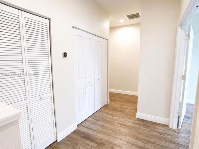 331 NE 47th Place 331, Deerfield Beach, FL 33064