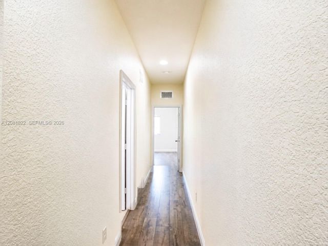 331 NE 47th Place 331, Deerfield Beach, FL 33064