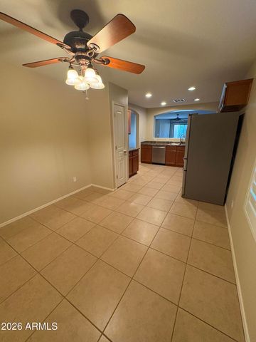 4086 E MAPLEWOOD Street, Gilbert, AZ 85297