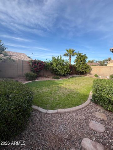 4086 E MAPLEWOOD Street, Gilbert, AZ 85297