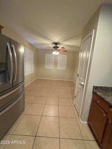 4086 E MAPLEWOOD Street, Gilbert, AZ 85297