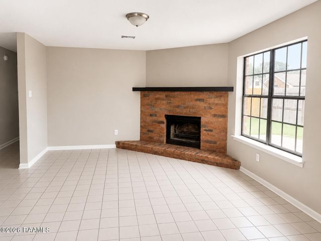 3055 Paddlewheel Road, Maurice, LA 70555