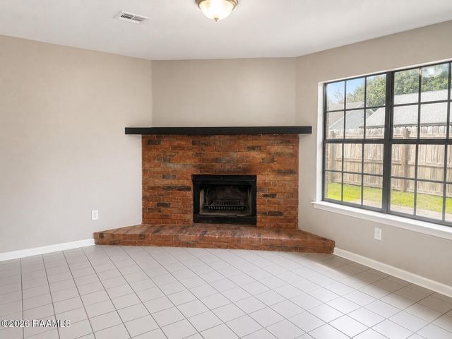 3055 Paddlewheel Road, Maurice, LA 70555