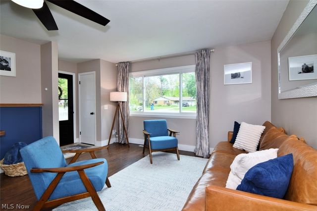 28601 Holly Drive, North Olmsted, OH 44070