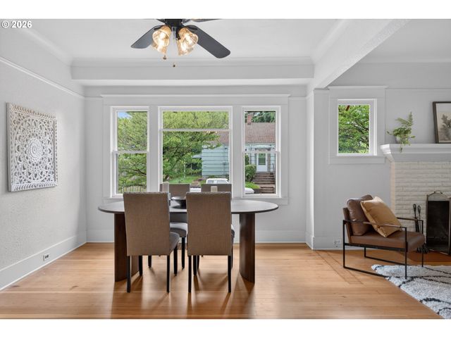 7204 N MISSISSIPPI Ave, Portland, OR 97217