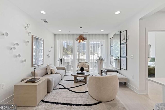 775 Juniper Street NE 409, Atlanta, GA 30308