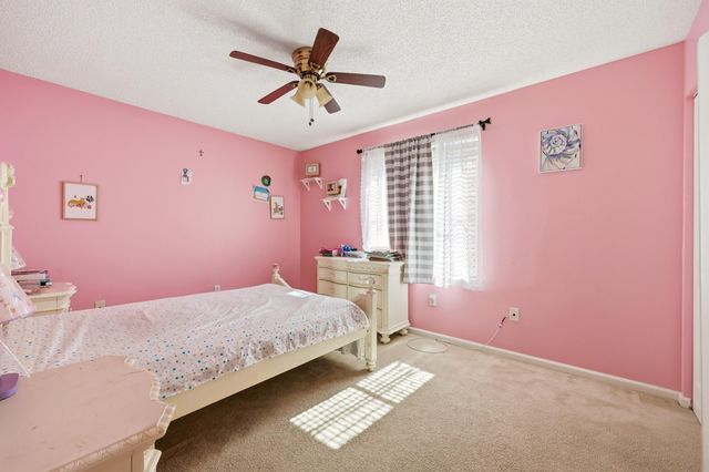 1327 Isleworth Court, Royal Palm Beach, FL 33411