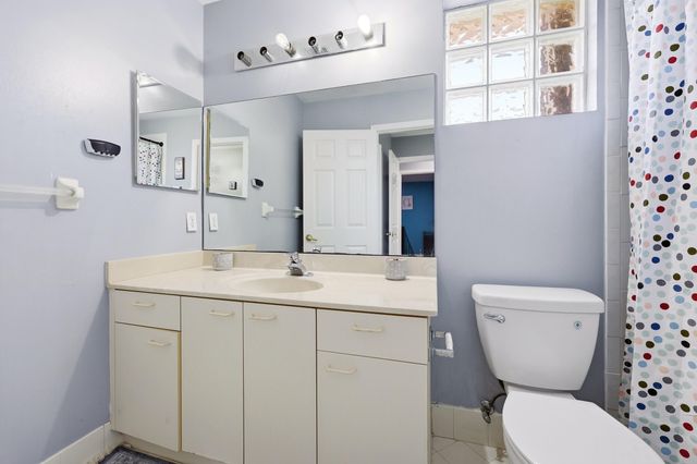 1327 Isleworth Court, Royal Palm Beach, FL 33411