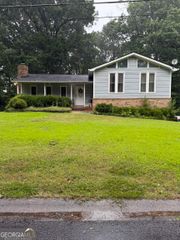 6508 Paul Way, Winston, GA 30187