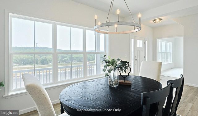 109 COPPER RIDGE DR, Newmanstown, PA 17073