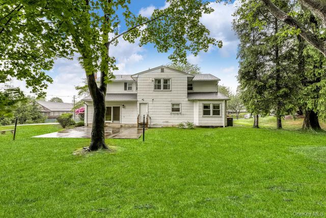 1 Lodi Lane, Monsey, NY 10952