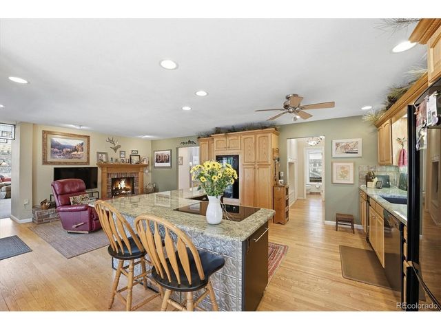 6640 Perry Park Blvd, Larkspur, CO 80118