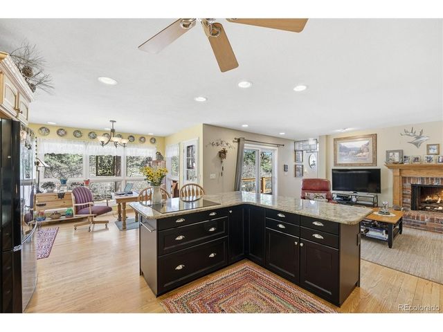 6640 Perry Park Blvd, Larkspur, CO 80118