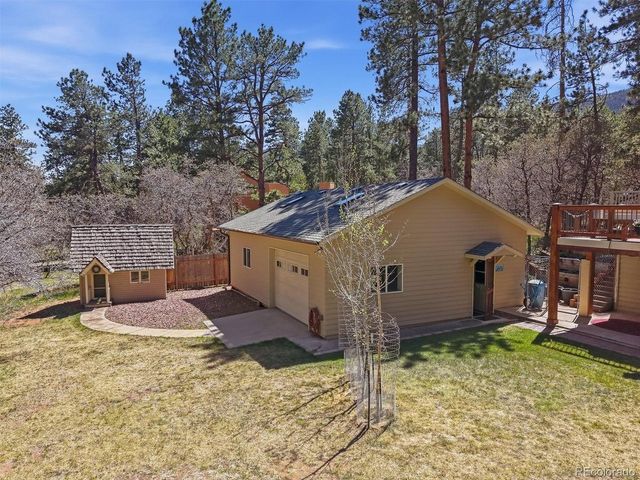 6640 Perry Park Blvd, Larkspur, CO 80118