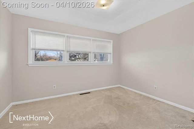 46295 Chatsworth Drive, Van Buren, MI 48111