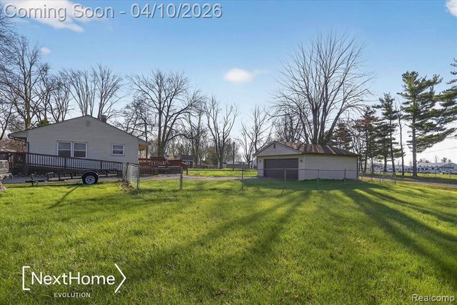 46295 Chatsworth Drive, Van Buren, MI 48111