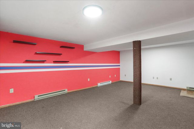 1349 CEDARWOOD DR, Hagerstown, MD 21742