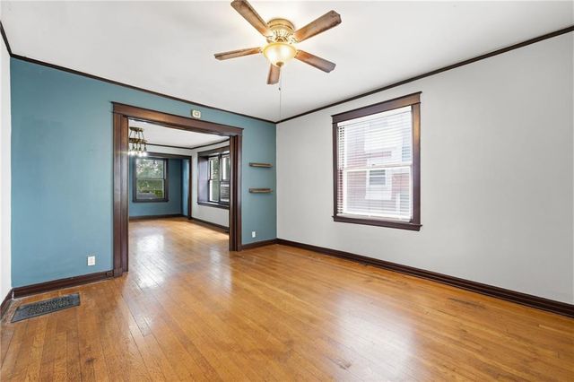 3215 Central Street, Kansas City, MO 64111