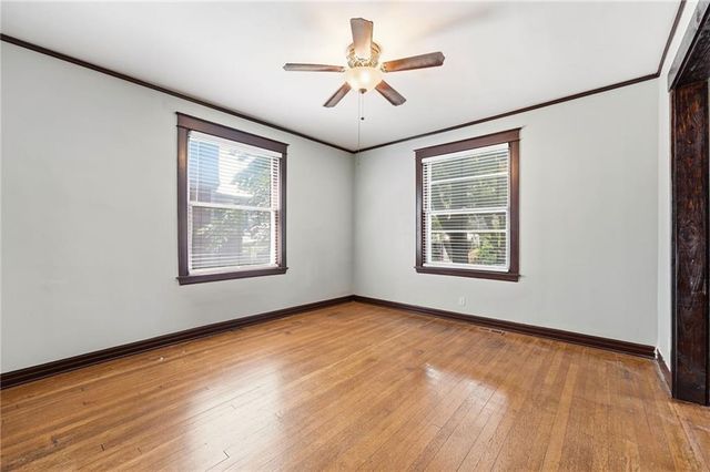 3215 Central Street, Kansas City, MO 64111