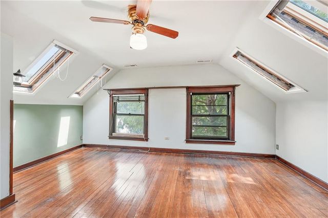 3215 Central Street, Kansas City, MO 64111