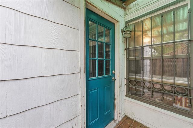 3215 Central Street, Kansas City, MO 64111