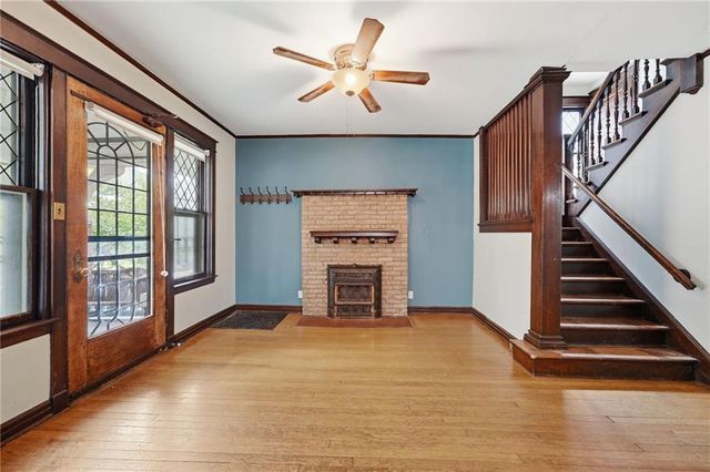 3215 Central Street, Kansas City, MO 64111