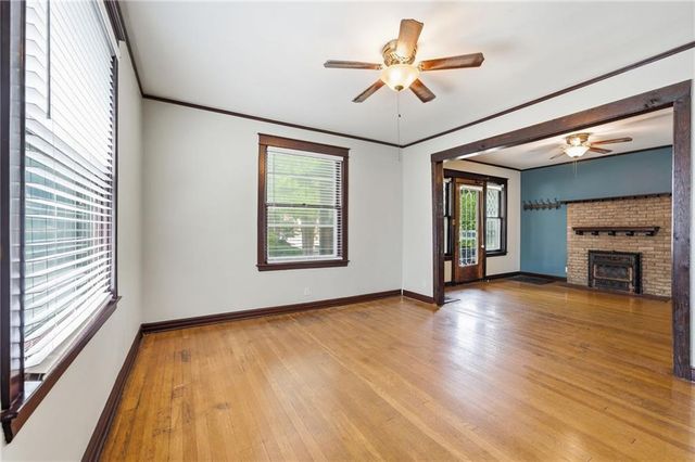 3215 Central Street, Kansas City, MO 64111