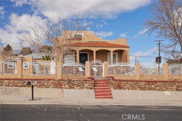 15398 6th, Victorville, CA 92395