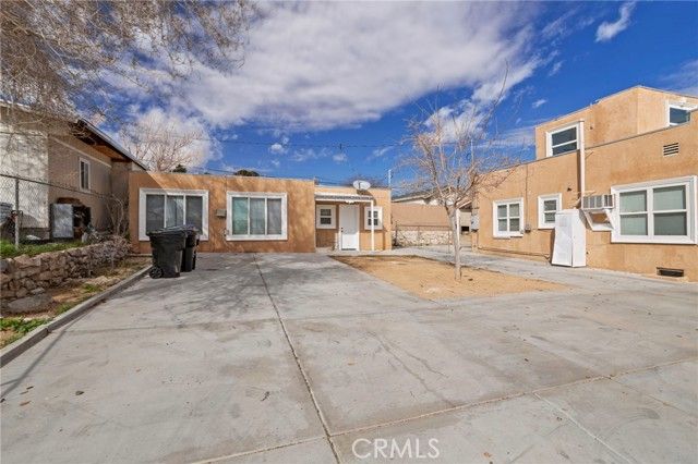 15398 6th, Victorville, CA 92395