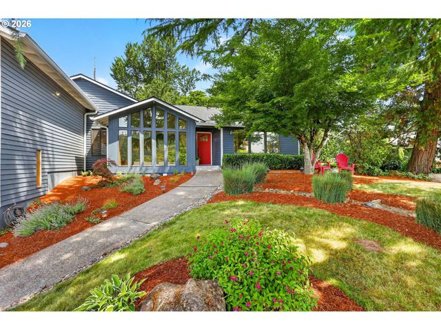 12157 Se 106TH Ave, Happy Valley, OR 97086
