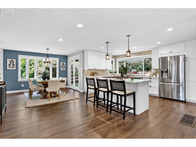 12157 Se 106TH Ave, Happy Valley, OR 97086