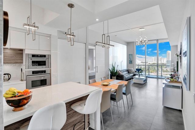 3029 NE 188th St 814, Aventura, FL 33180