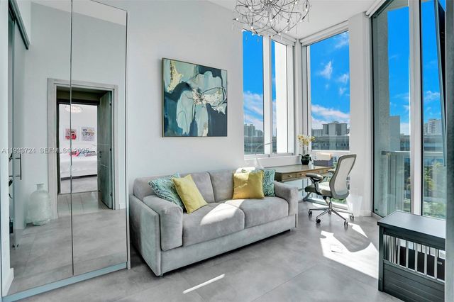 3029 NE 188th St 814, Aventura, FL 33180