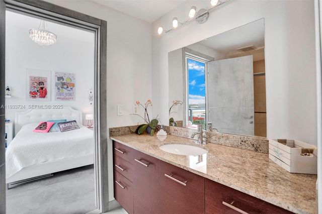 3029 NE 188th St 814, Aventura, FL 33180