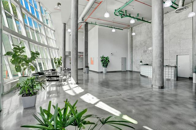 3029 NE 188th St 814, Aventura, FL 33180