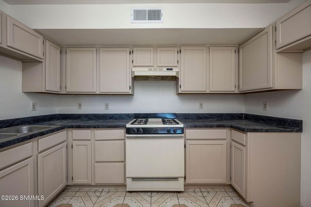 1981 Nehemiah Court, Las Cruces, NM 88001