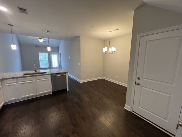 9052 Brixworth Ct, Old Hickory, TN 37138