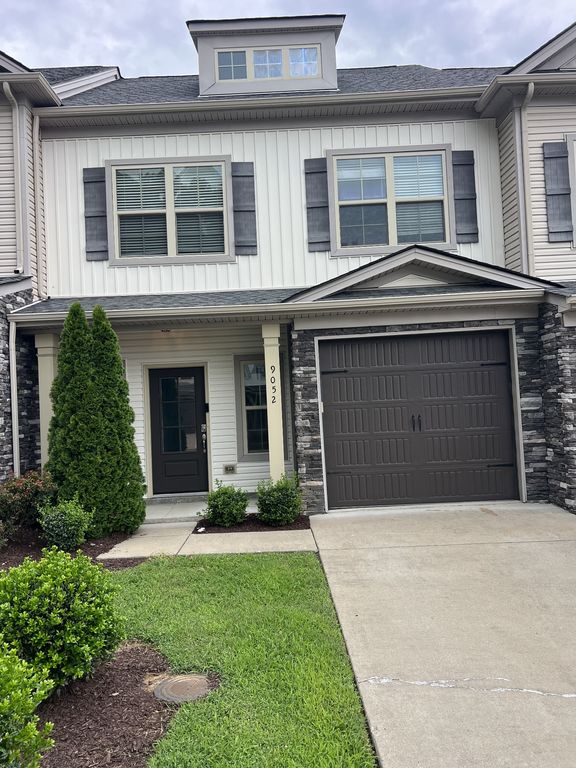 9052 Brixworth Ct, Old Hickory, TN 37138