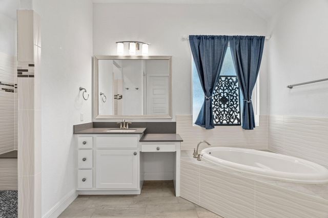 104 Rock Bend Court Rock Bend CT, Marble Falls, TX 78654