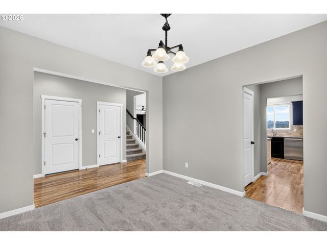 840 Ne CASCADIA RIDGE Dr, Estacada, OR 97023