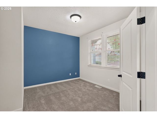 840 Ne CASCADIA RIDGE Dr, Estacada, OR 97023