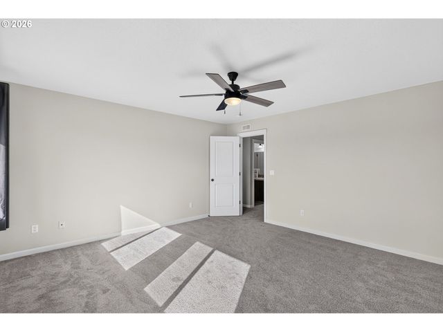 840 Ne CASCADIA RIDGE Dr, Estacada, OR 97023