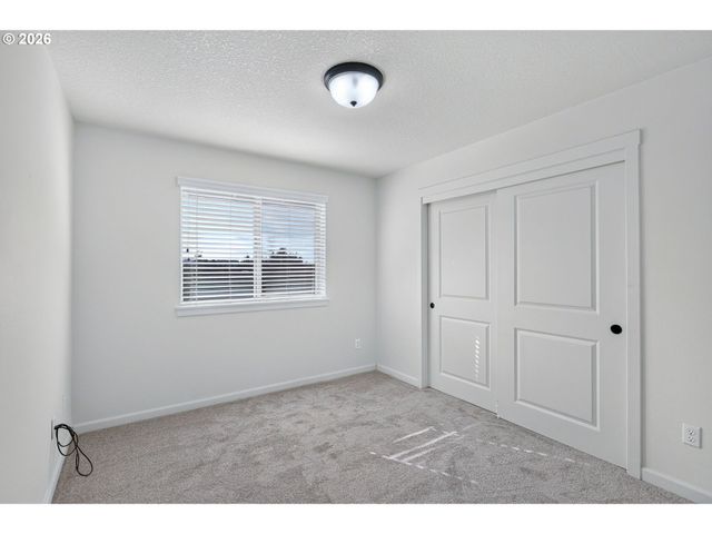 840 Ne CASCADIA RIDGE Dr, Estacada, OR 97023