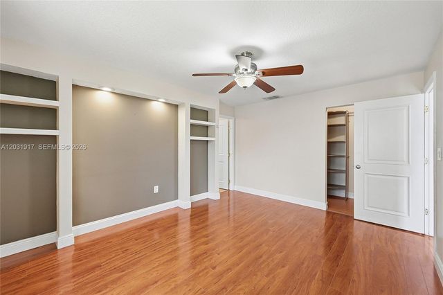 13760 Cumberland Place, Davie, FL 33325