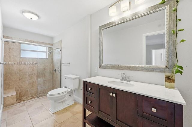 13760 Cumberland Place, Davie, FL 33325