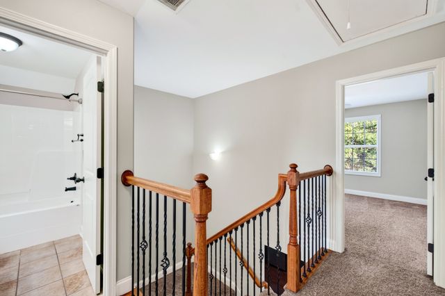 2473 Senseney Dr, Clarksville, TN 37042