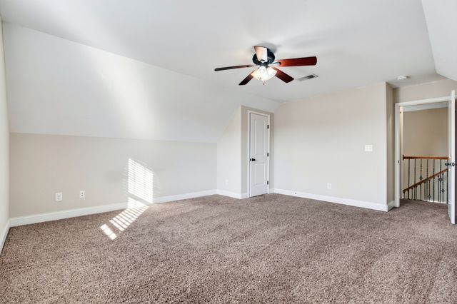 2473 Senseney Dr, Clarksville, TN 37042