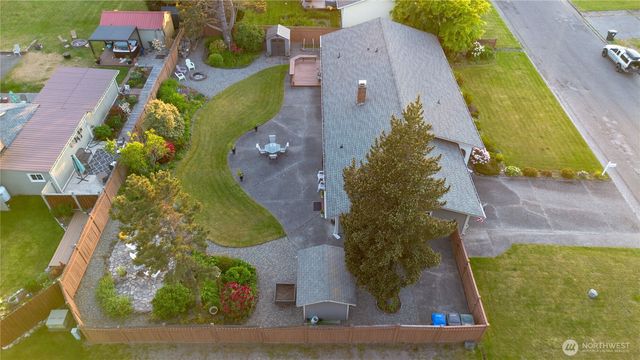 230 E Hawthorne Place, Port Angeles, WA 98362