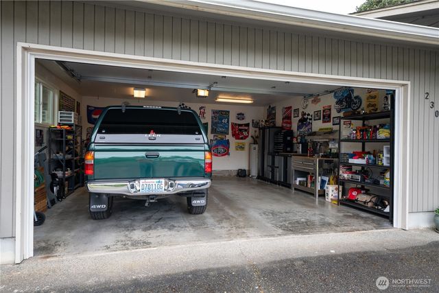230 E Hawthorne Place, Port Angeles, WA 98362